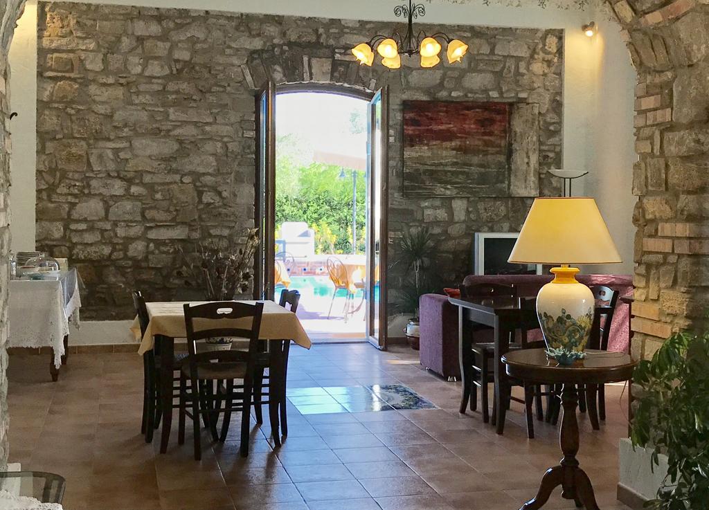 Casa Vacanze Il Cenito Castellabate Eksteriør billede